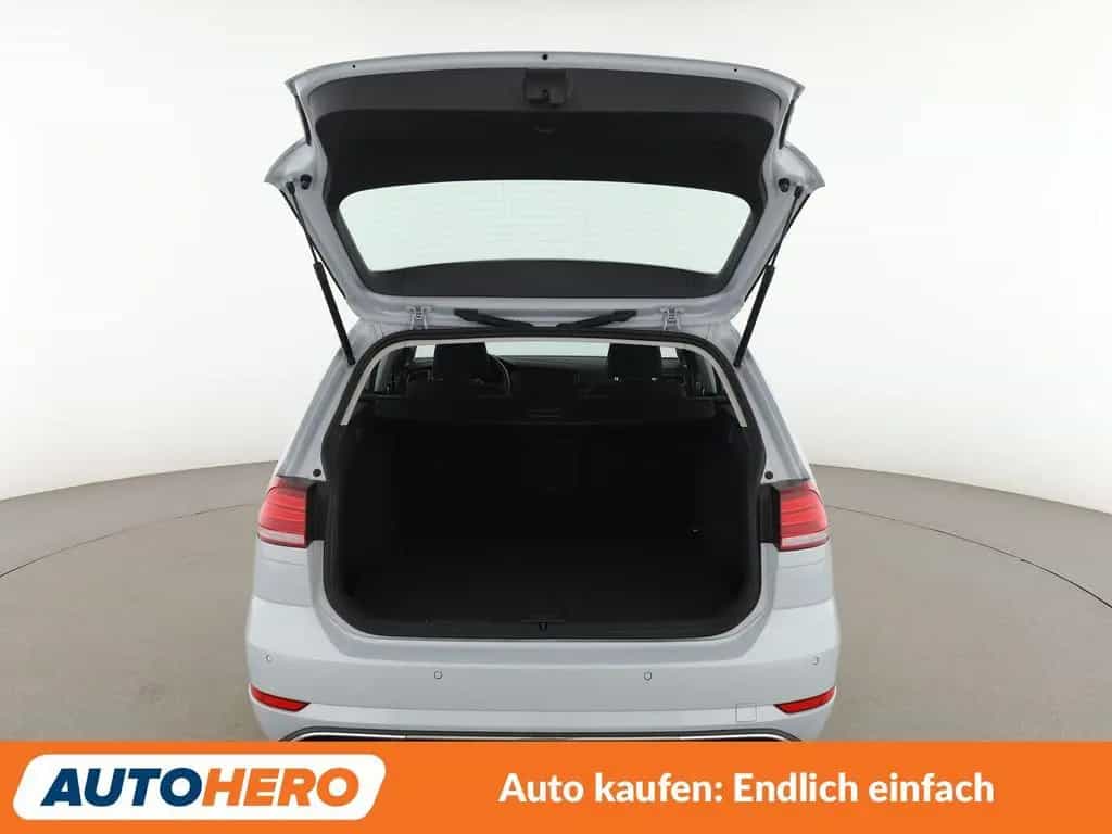 Volkswagen Golf VII 1.4 TSI Comfortline BM Aut.*NAVI*LED* 11/2017-photo-16