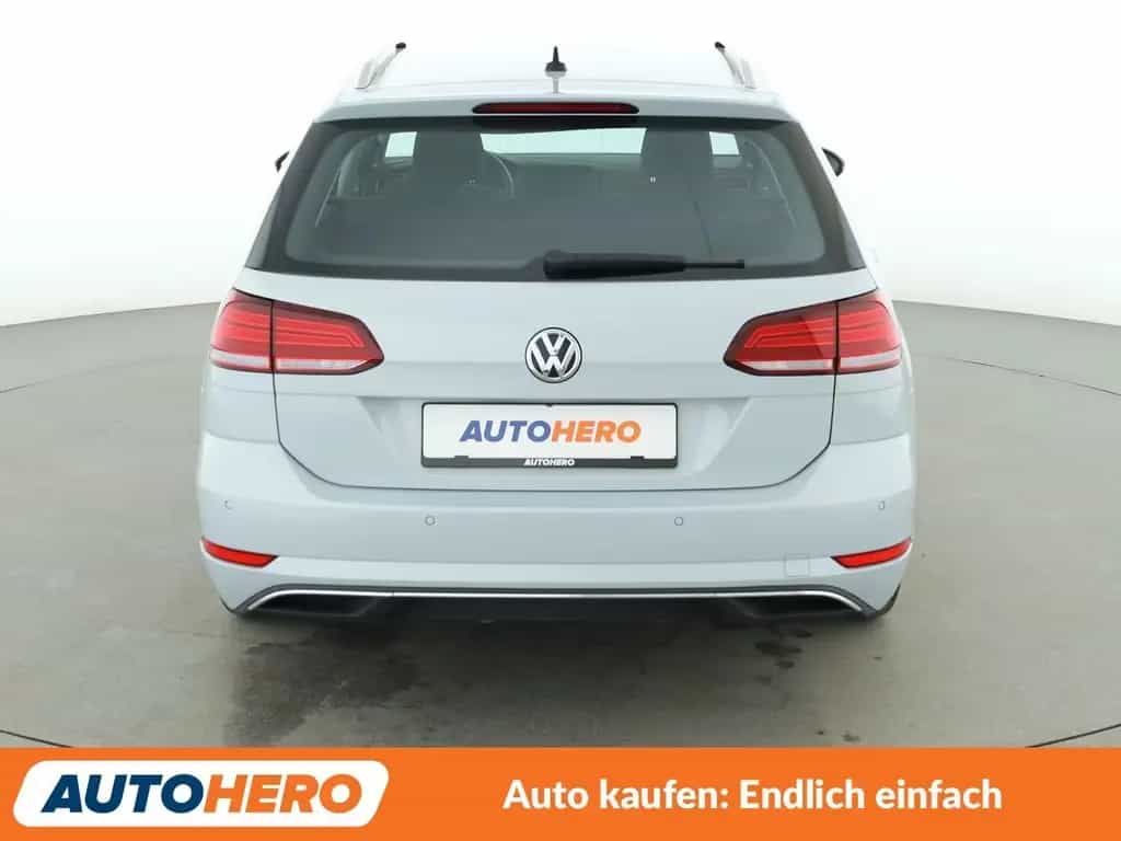 Volkswagen Golf VII 1.4 TSI Comfortline BM Aut.*NAVI*LED* 11/2017-photo-4