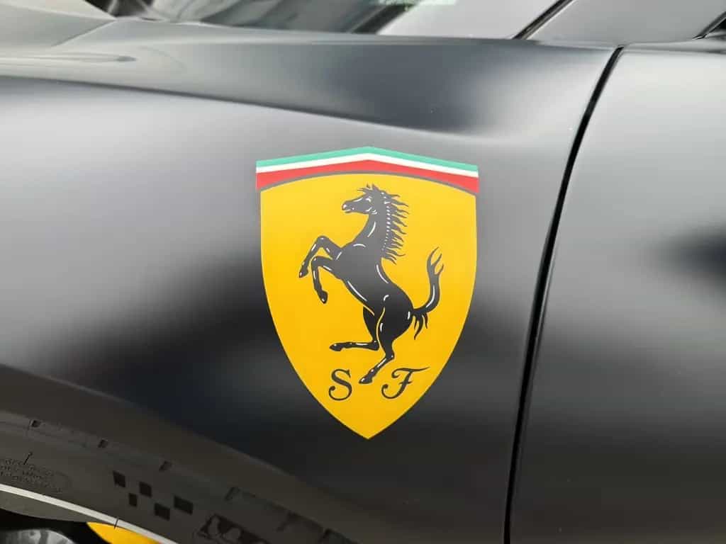 Ferrari SF90 Spider Tailormade 06/2022-photo-3