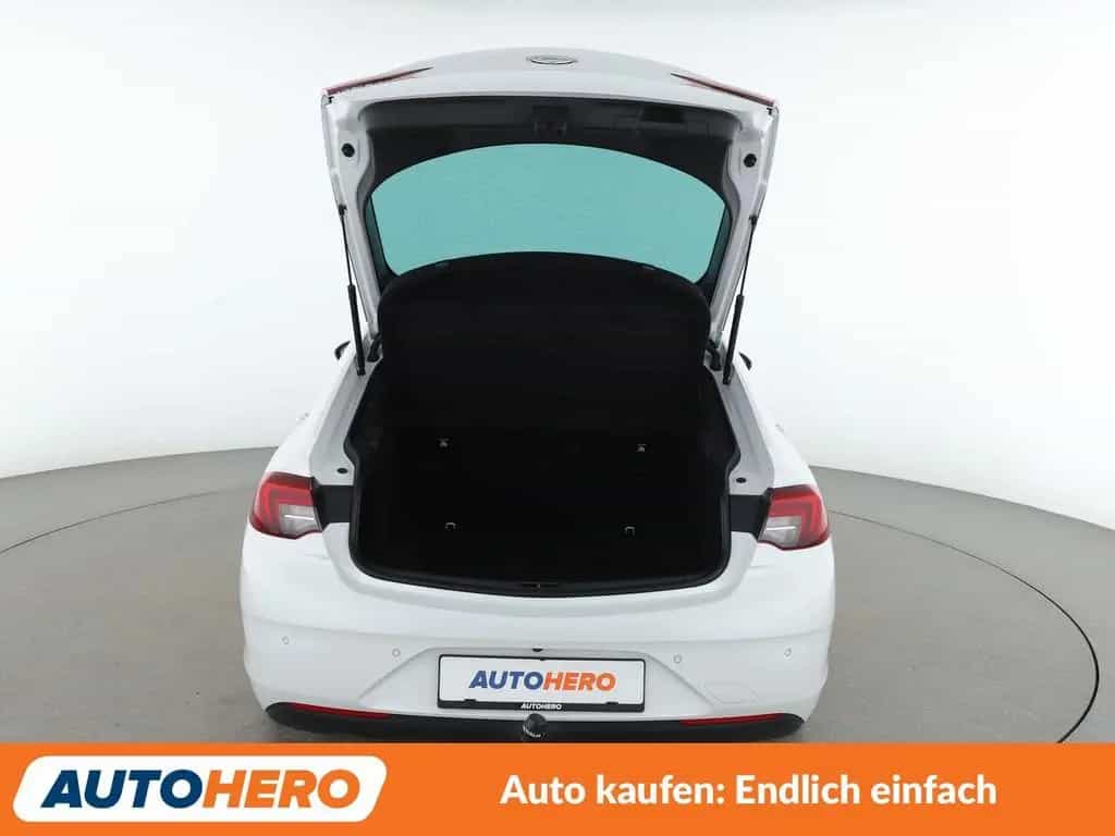 Opel Insignia Grand Sport 1.5 SIDI Turbo INNOVATION 07/2020-photo-14