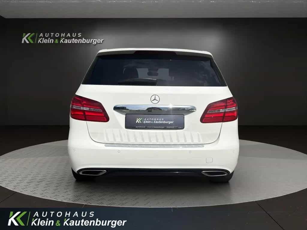 Mercedes-Benz B 180 Urban Style Edition +NIGHT+LED+NAVI+KAMERA 10/2018-photo-5