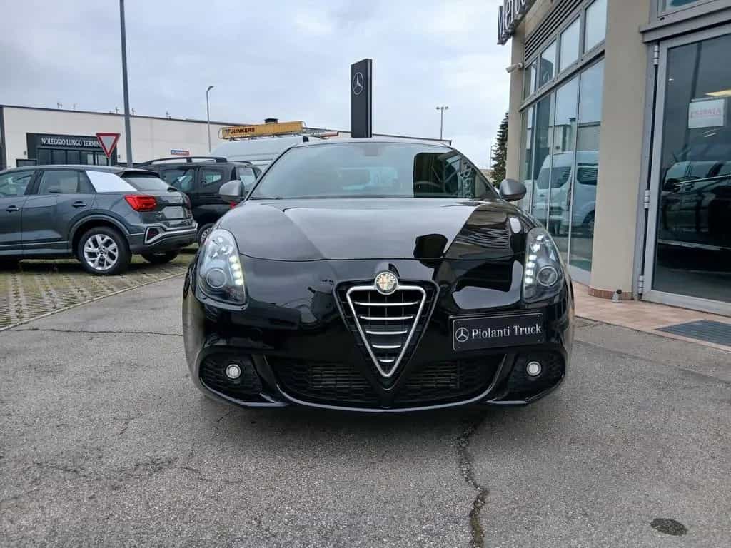 Alfa Romeo Giulietta 1.6 JTDm-2 105 CV Veloce 05/2013-photo-0
