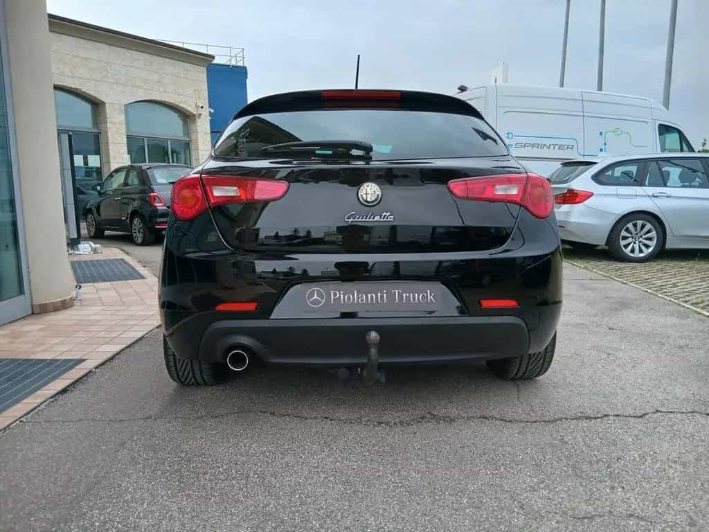 Alfa Romeo Giulietta 1.6 JTDm-2 105 CV Veloce 05/2013-photo-2