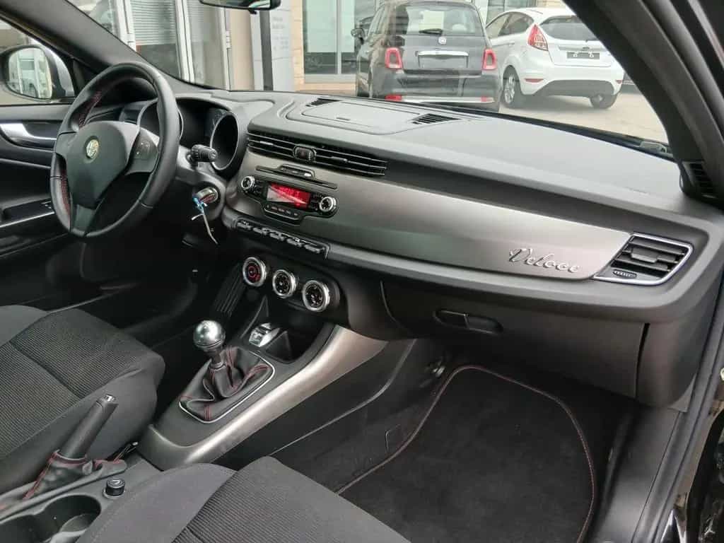 Alfa Romeo Giulietta 1.6 JTDm-2 105 CV Veloce 05/2013-photo-7
