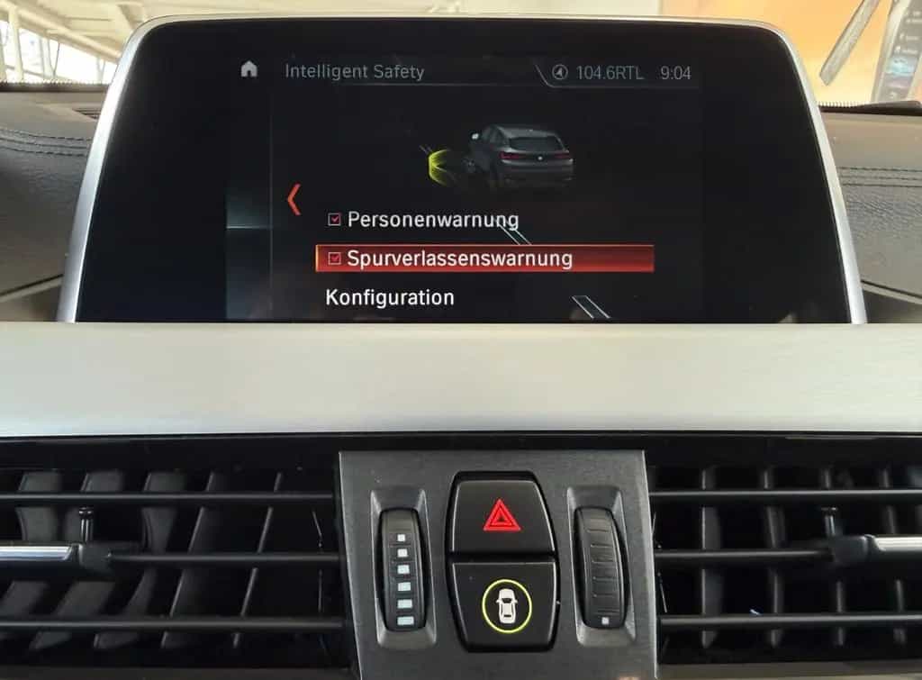 BMW X2 sDr. 20 i Advantage KAM+LED+AHK+HIFI+NAVI+AL 11/2018-photo-30