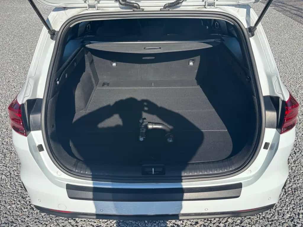 Kia cee'd Sportswagon 1,5 T-GDI "Vision" 05/2021-photo-12