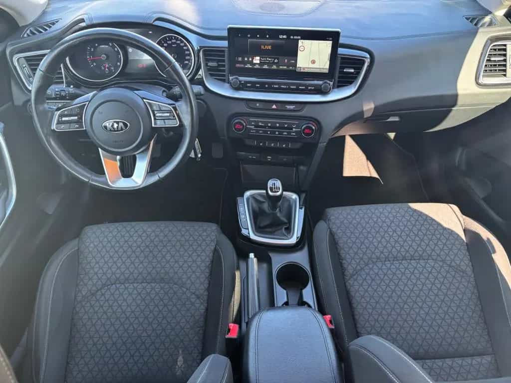 Kia cee'd Sportswagon 1,5 T-GDI "Vision" 05/2021-photo-18