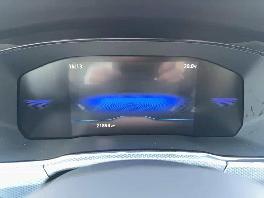 Volkswagen Touran Comfortline 1,5 l TSI Navigation ACC Rück 07/2025-photo-9