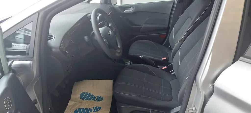 Ford Fiesta Trend mit GARANTIE 10/2017-photo-8