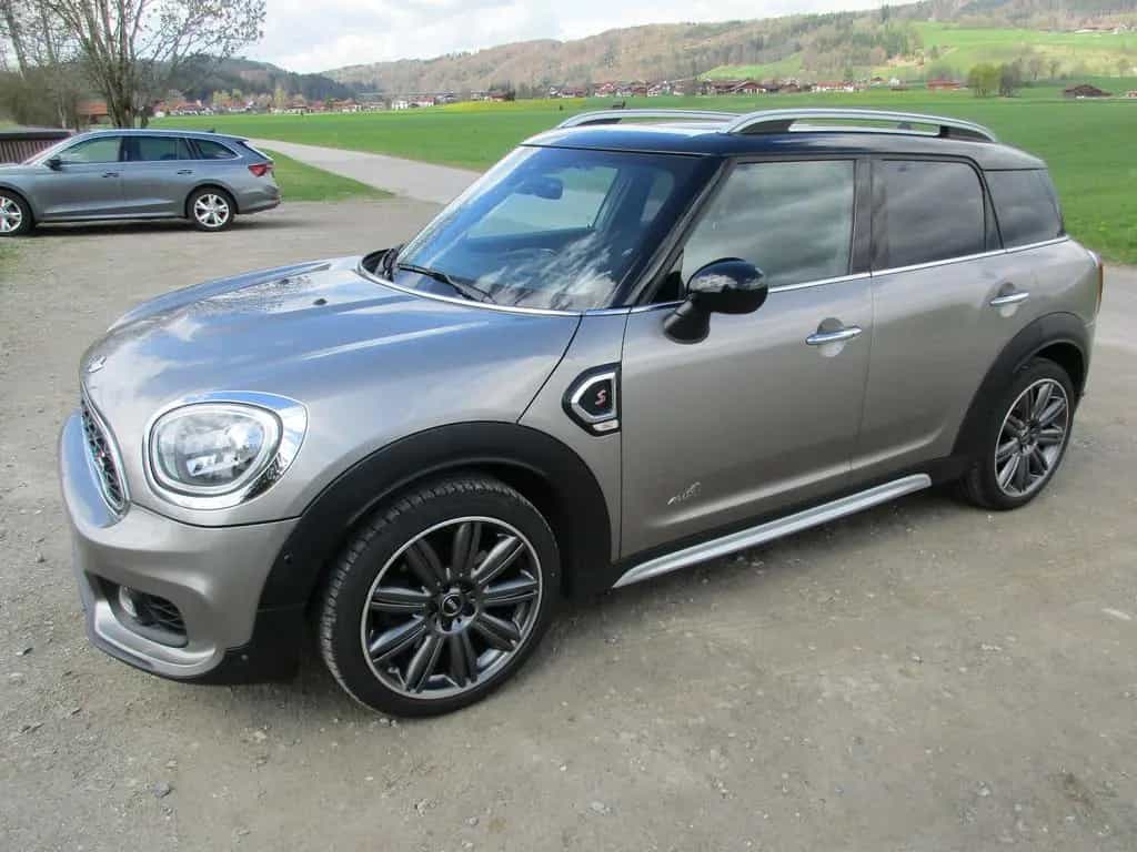 MINI Countryman S (Cooper) Cooper S ALL4 Cooper S 03/2017-photo-1