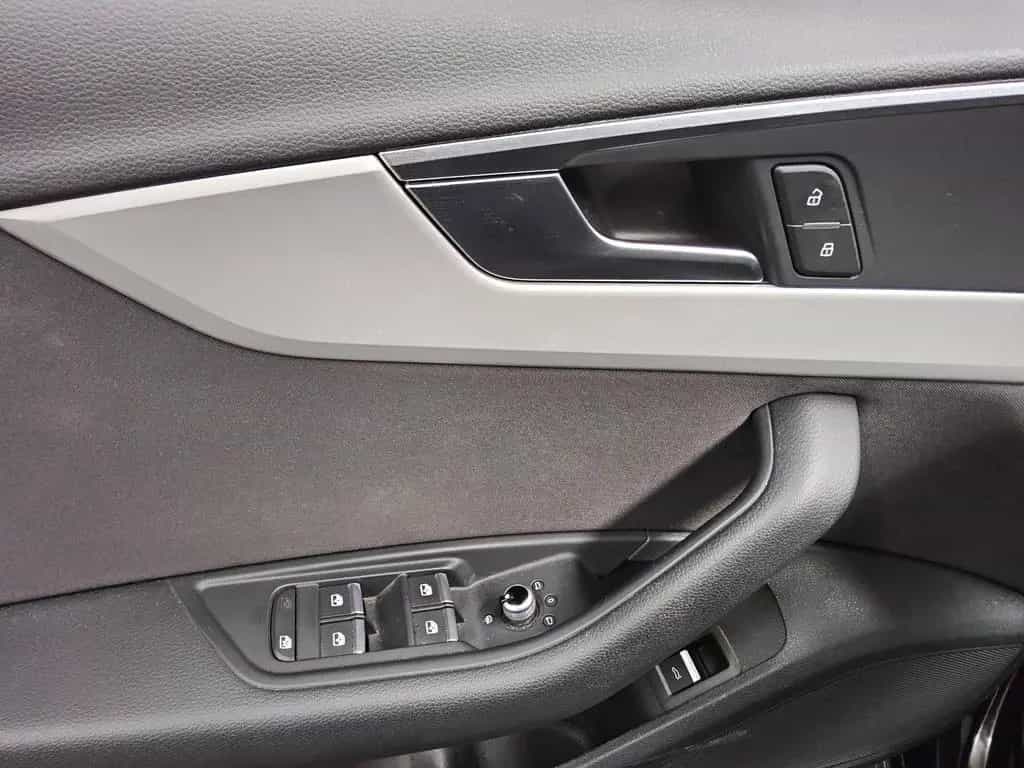 Audi A4 40 TDI advanced Navi LED Sportsitze ACC AHK 02/2022-photo-9