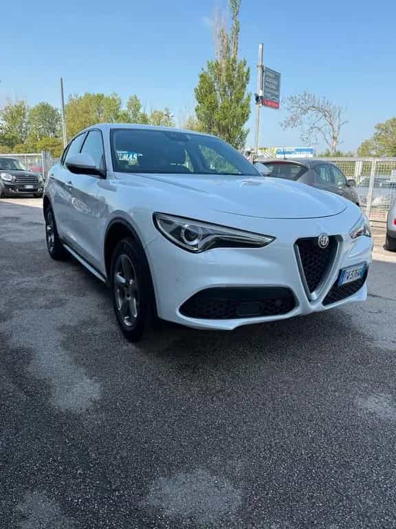 Alfa Romeo Stelvio 2.2 Turbodiesel 190 CV AT8 Q4 04/2019-photo-1