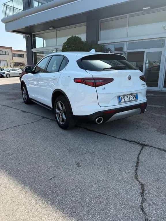 Alfa Romeo Stelvio 2.2 Turbodiesel 190 CV AT8 Q4 04/2019-photo-3