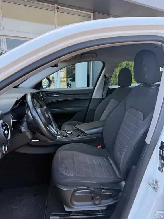 Alfa Romeo Stelvio 2.2 Turbodiesel 190 CV AT8 Q4 04/2019-photo-5