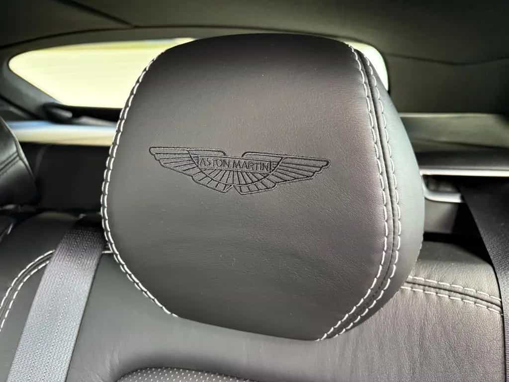Aston Martin DBX 4.0 V8 12/2021-photo-23