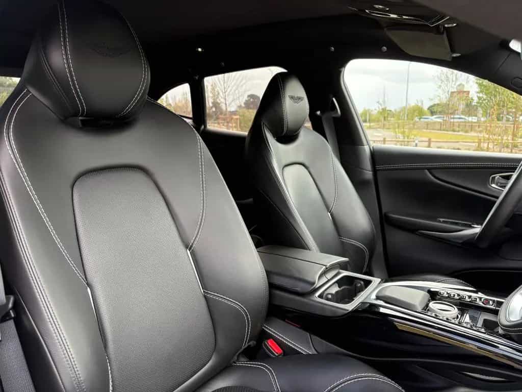 Aston Martin DBX 4.0 V8 12/2021-photo-28