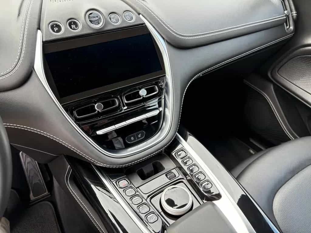 Aston Martin DBX 4.0 V8 12/2021-photo-30
