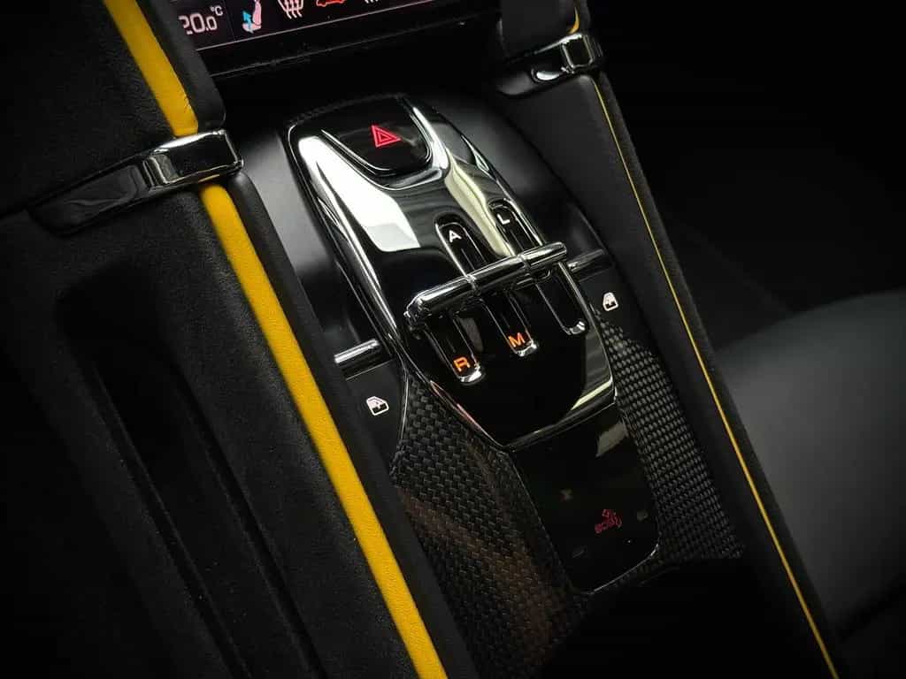 Ferrari Roma MagneRide*BeifahrerDispl*JBL*Carbon 04/2024-photo-17