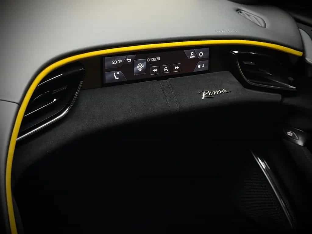 Ferrari Roma MagneRide*BeifahrerDispl*JBL*Carbon 04/2024-photo-18