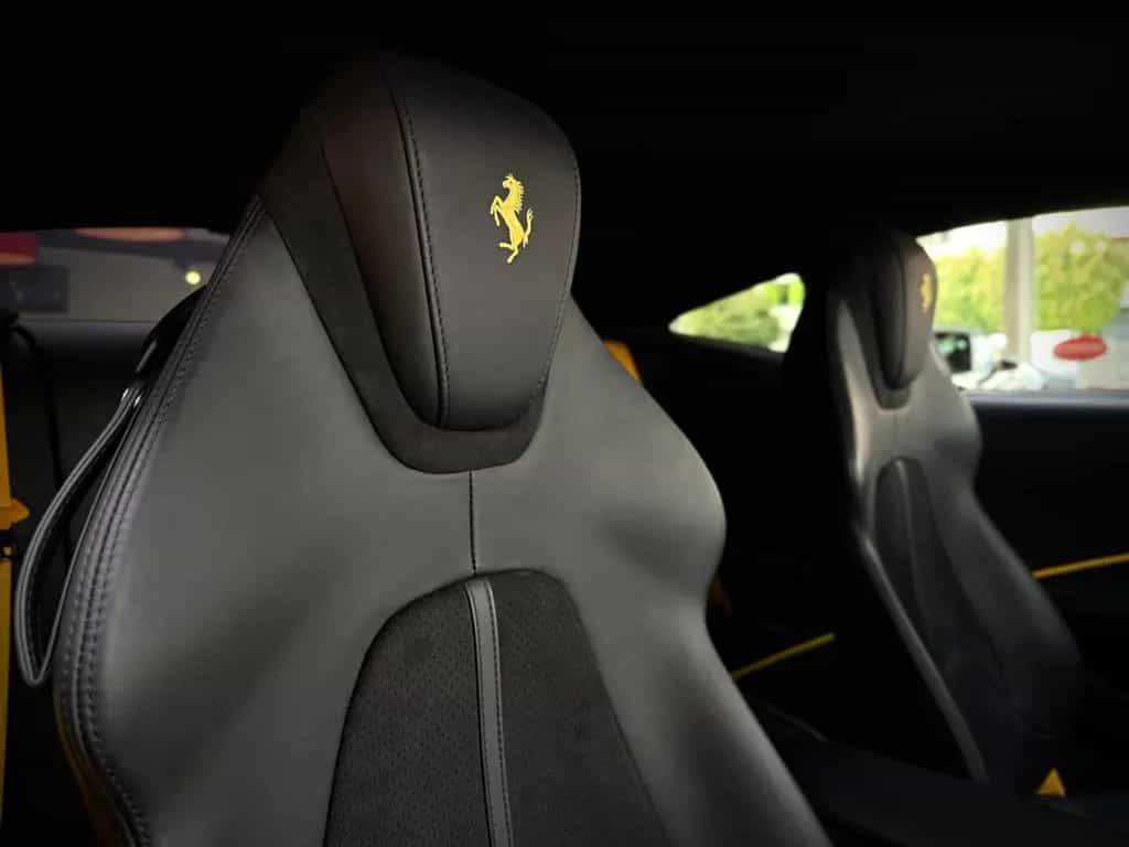Ferrari Roma MagneRide*BeifahrerDispl*JBL*Carbon 04/2024-photo-23
