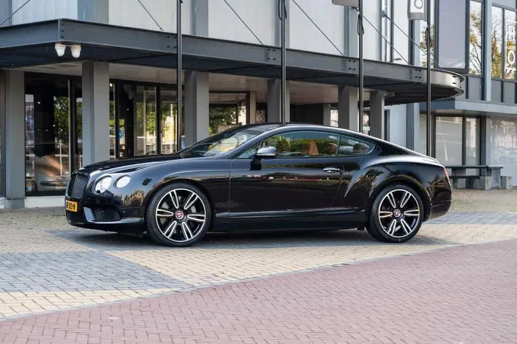 Bentley Continental GT 4.0 V8 Mulliner 11/2012-photo-18
