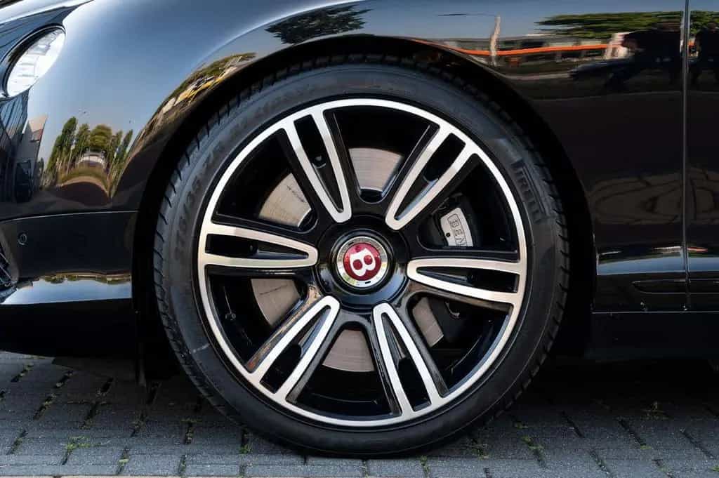 Bentley Continental GT 4.0 V8 Mulliner 11/2012-photo-24