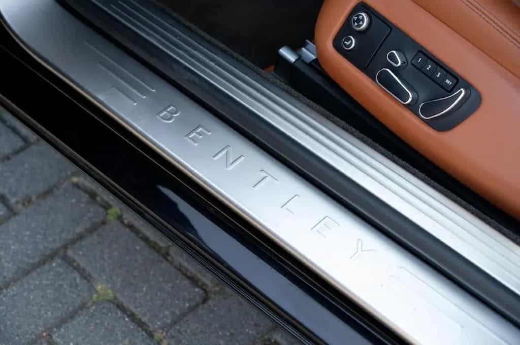 Bentley Continental GT 4.0 V8 Mulliner 11/2012-photo-25