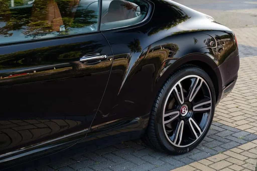 Bentley Continental GT 4.0 V8 Mulliner 11/2012-photo-26