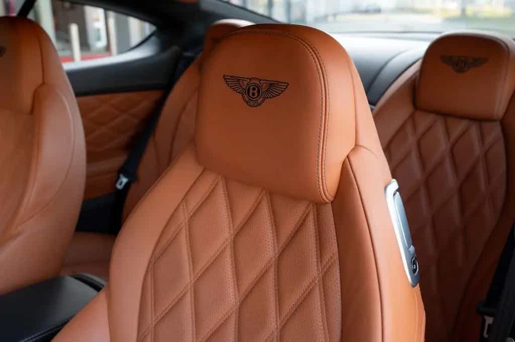 Bentley Continental GT 4.0 V8 Mulliner 11/2012-photo-31