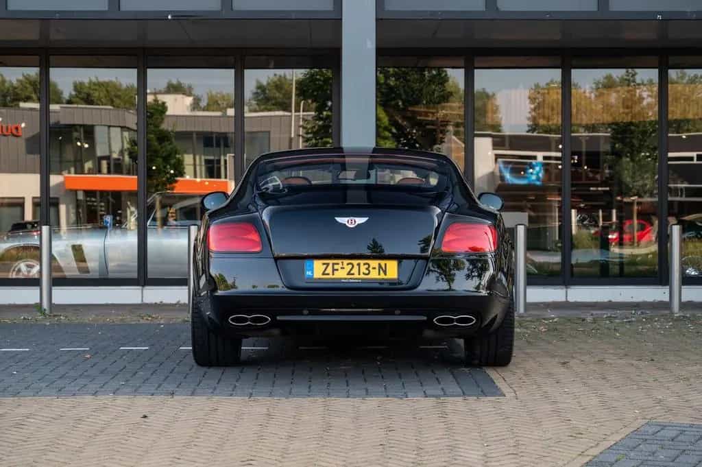 Bentley Continental GT 4.0 V8 Mulliner 11/2012-photo-4