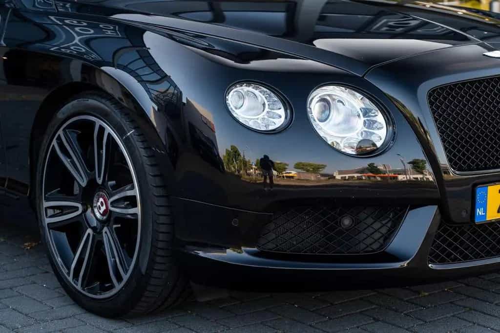 Bentley Continental GT 4.0 V8 Mulliner 11/2012-photo-48