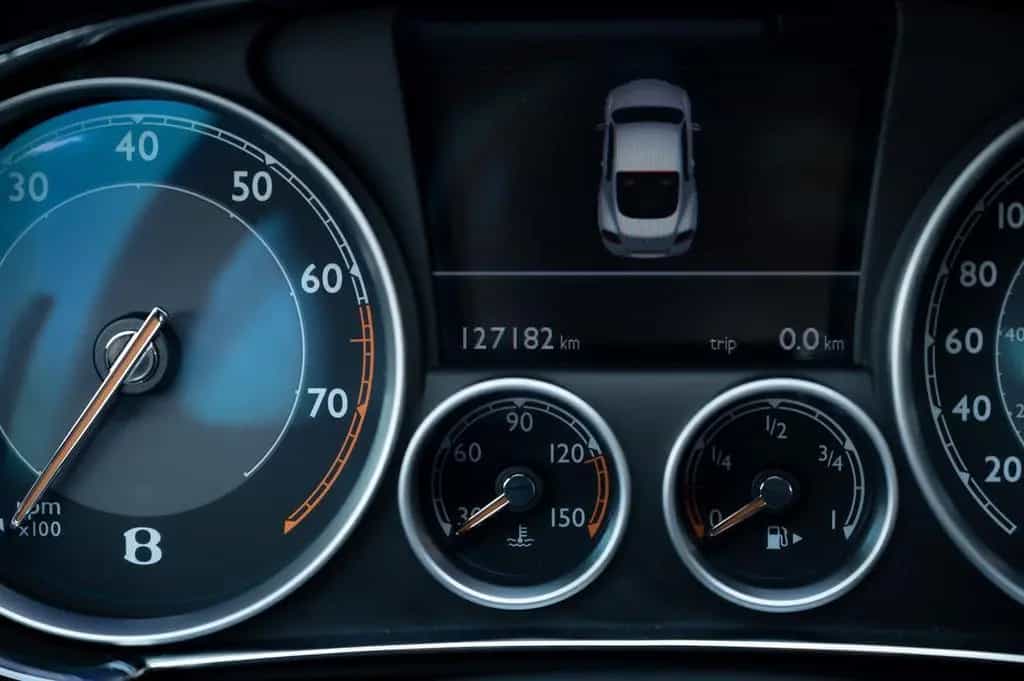 Bentley Continental GT 4.0 V8 Mulliner 11/2012-photo-6