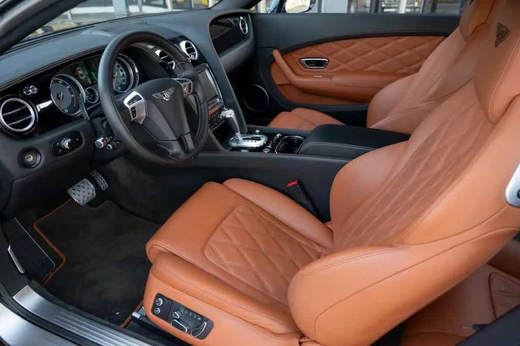 Bentley Continental GT 4.0 V8 Mulliner 11/2012-photo-7