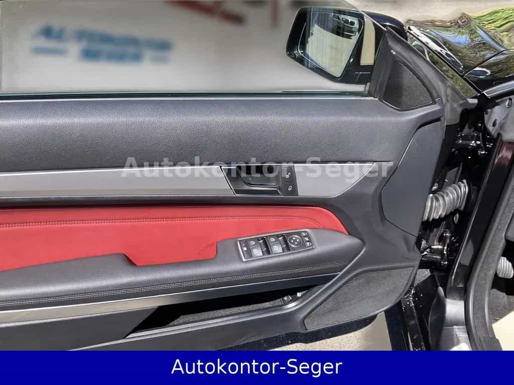 Mercedes-Benz E-Class 200 Cabrio Sport Edition 04/2016-photo-37