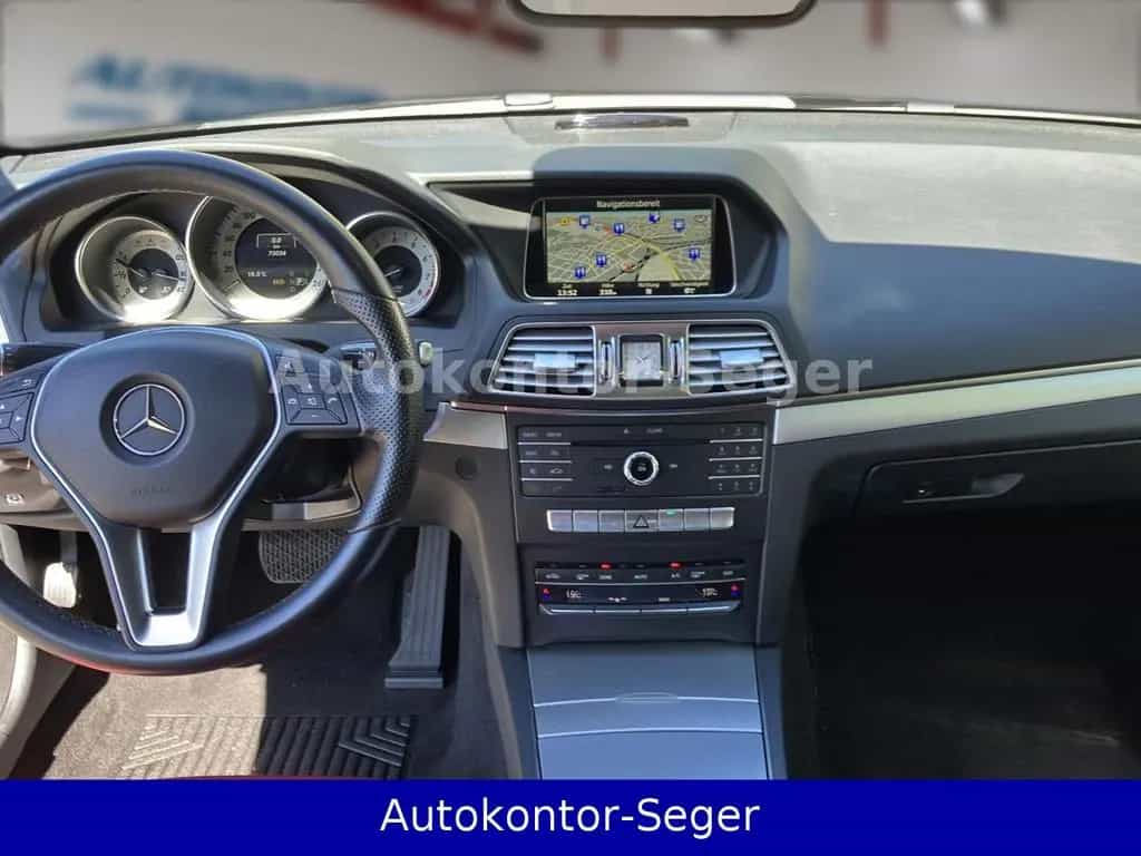 Mercedes-Benz E-Class 200 Cabrio Sport Edition 04/2016-photo-46