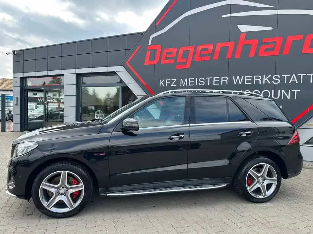 Mercedes-Benz GLE 400 GLE GLE 400 4Matic LED ACC 360° AHK Head 04/2018-photo-3
