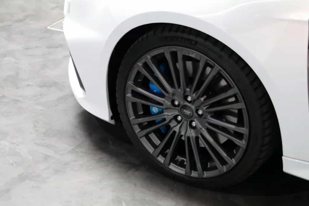 Ford Focus RS 350 PS Schalensitze Kamera Brembo 1 Han 10/2016-photo-14