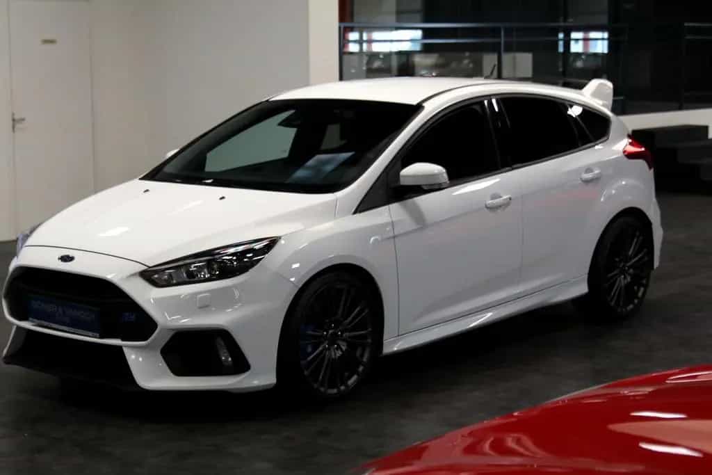 Ford Focus RS 350 PS Schalensitze Kamera Brembo 1 Han 10/2016-photo-36