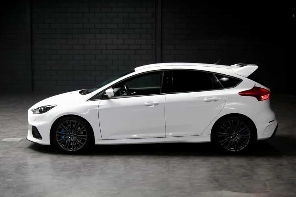 Ford Focus RS 350 PS Schalensitze Kamera Brembo 1 Han 10/2016-photo-6