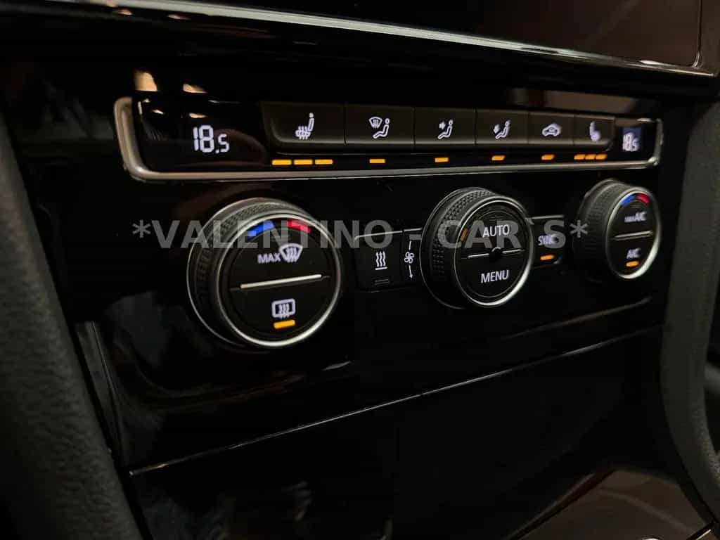 Volkswagen Golf VII Lim. IQ.DRIVE/DSG/Dynaudio/Virtual/Assi 09/2019-photo-27