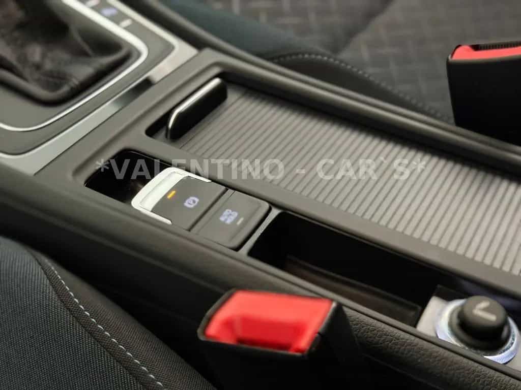 Volkswagen Golf VII Lim. IQ.DRIVE/DSG/Dynaudio/Virtual/Assi 09/2019-photo-28