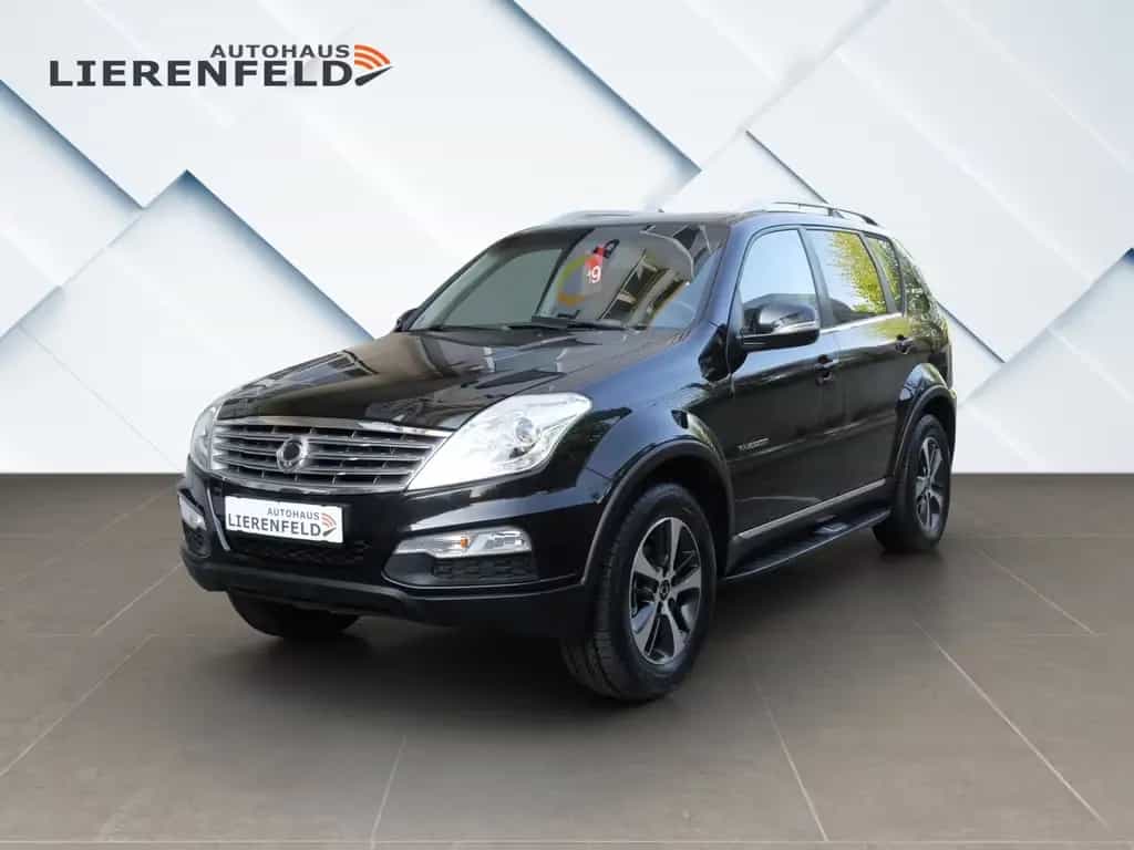 Ssangyong REXTON 2.0 TD Sapphire 4x4 7 Sitze AHK 08/2015-photo-0