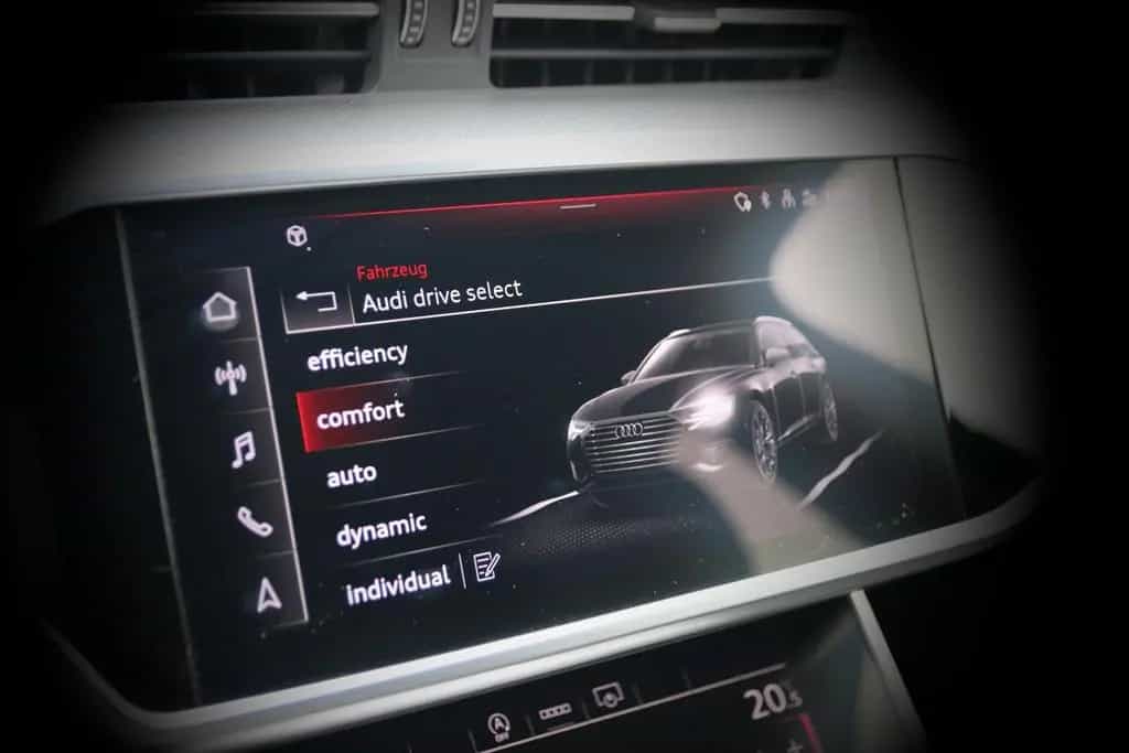Audi A6 Avant 40 TDI design VirtualCockpit ACC AHK 04/2021-photo-13