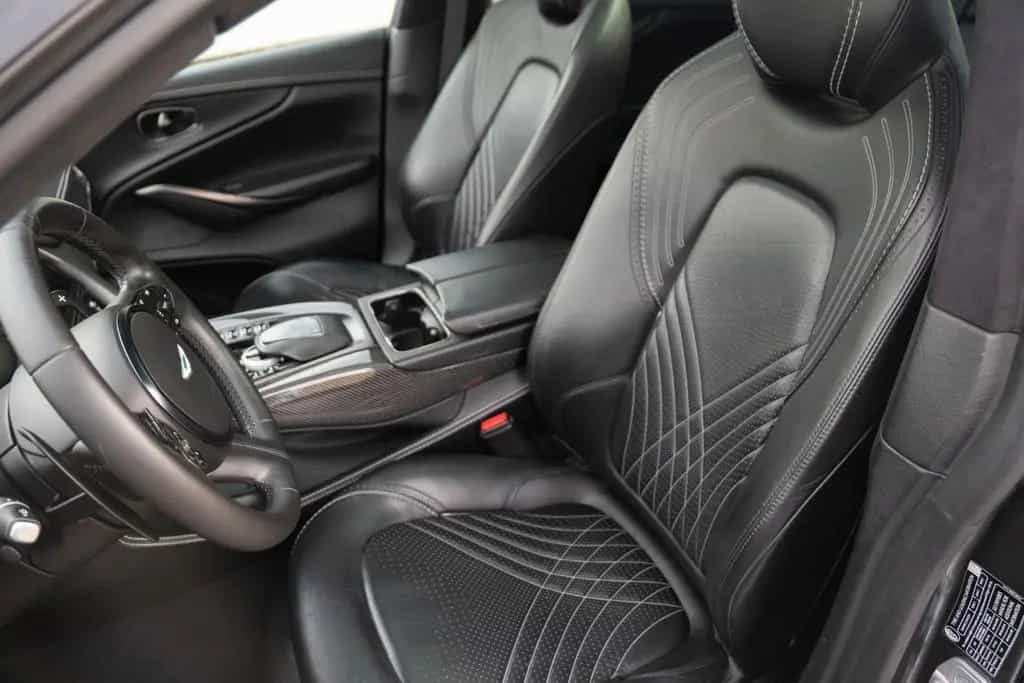 Aston Martin DBX 4.0 V8 12/2020-photo-40