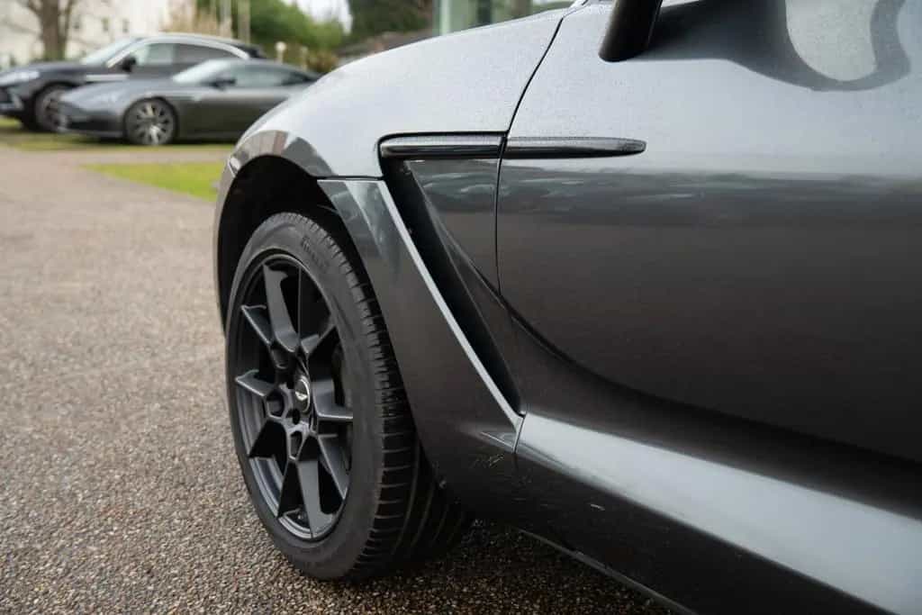 Aston Martin DBX 4.0 V8 12/2020-photo-9