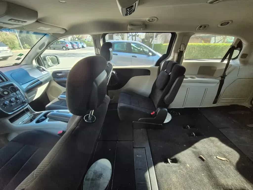 Dodge Grand Caravan 07/2012-photo-9