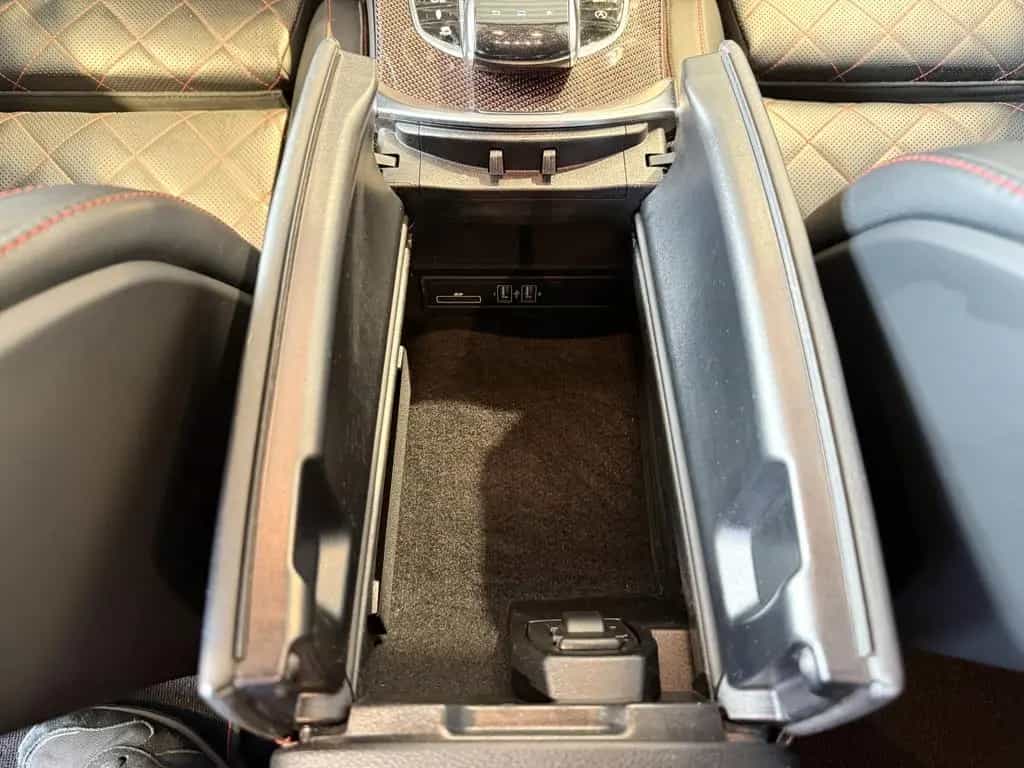 Mercedes-Benz C-Class 63 AMG S +Perfomance Kit+Burmester 05/2016-photo-30