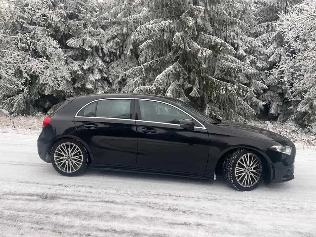 Mercedes-Benz A-Class A250 4MATIC AMG Line 11/2019-photo-3