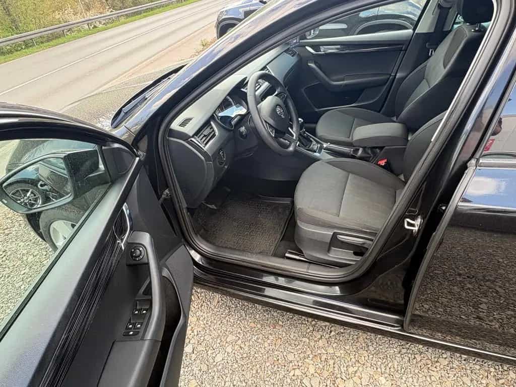 Skoda Octavia Combi Style 07/2018-photo-4