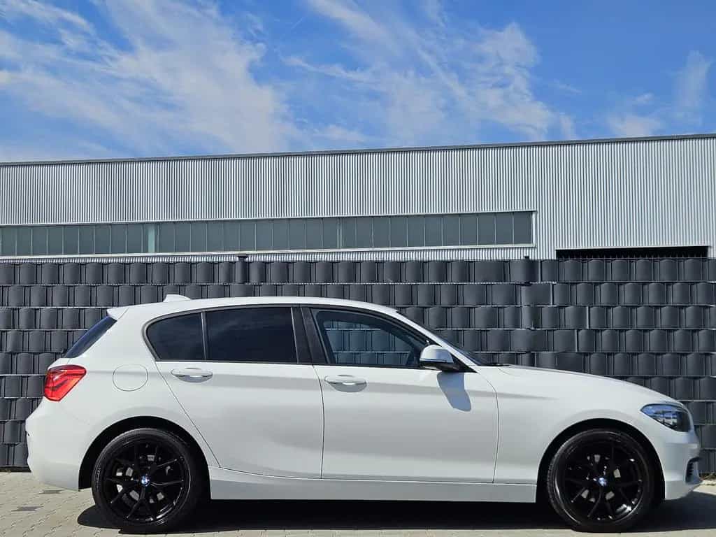 BMW 1 Series 118 i Edition M Sport Shadow Automatik SHZ 2.HD 08/2018-photo-5